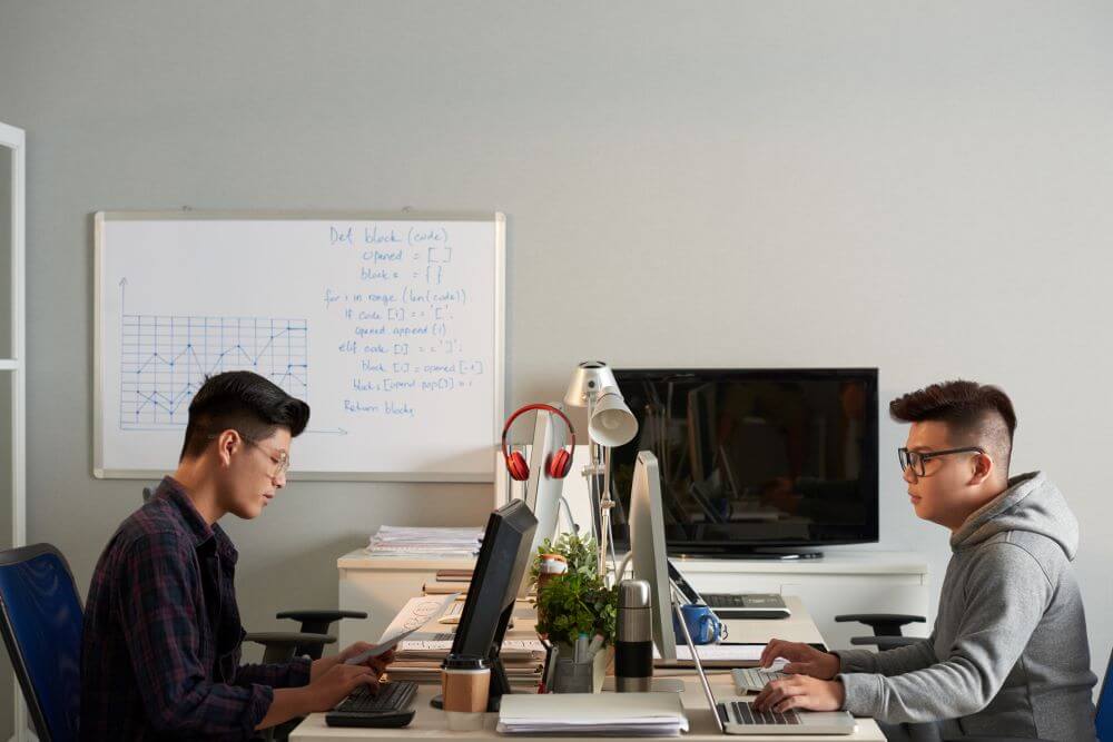 Beyond the Cubicle: Engineering a High-Signal Startup Office from Scratch