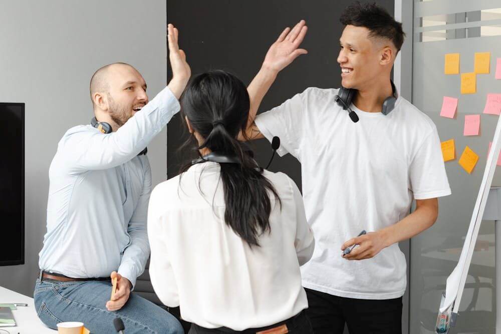 How Small Businesses Are Using Employee Engagement Platforms to Cut Turnover