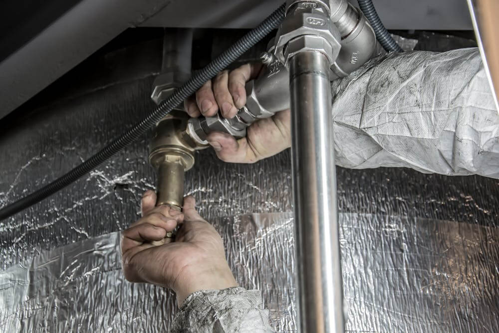 Emergency Plumber Near Me vs Regular Plumber: Which One Should I Call?