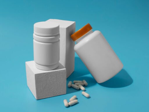 Closures, Custom Glass, And Pharmaceutical Packaging: A Guide To Specialized Packaging Components