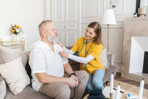 How Professional Caregivers Build Meaningful Bonds With Seniors