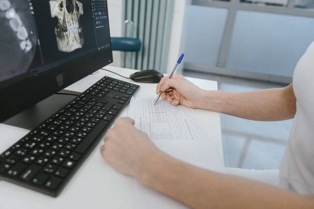 How Dentists Can Use Search Data To Understand Patient Needs